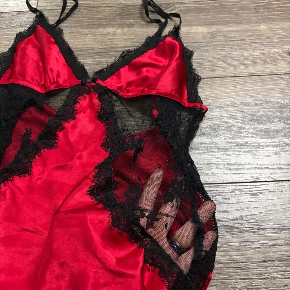 Y2K La Senza European Vintage Satin & Lace Panel Slip Dress (Red/Black) S